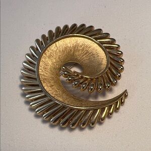Trifari Elegant Gold Spiral Brooch